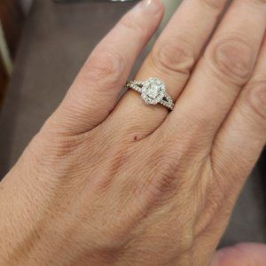 Beautiful Diamond Ring